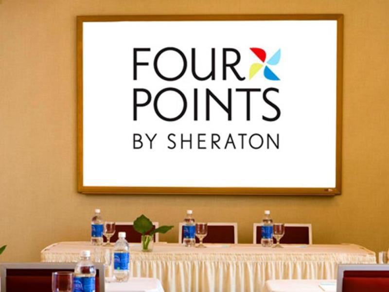Four Points By Sheraton Surrey Affari foto